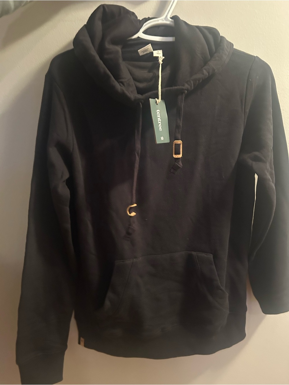 Tentree Black Women's Pullover Hoodie with Kangaroo Pocket
